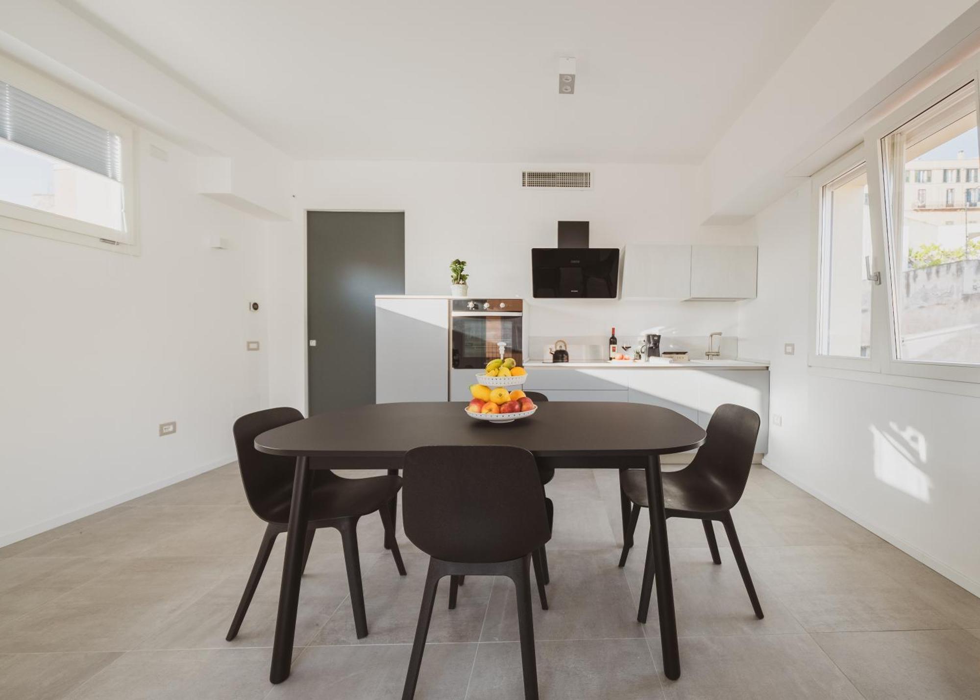 Luxury Suite La Terrazza In Pieno Centro In Cagliari Exteriér fotografie